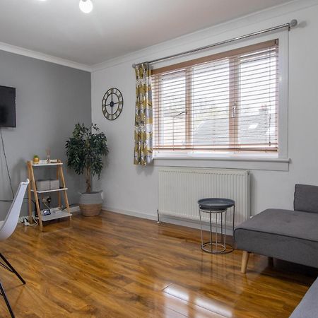 1 Bed Apartment Central Hamilton Free Wifi With Great Transport Links To Glasgow Ngoại thất bức ảnh